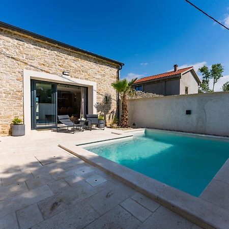 Stone House With Pool Poeta Villa Pridraga Exterior photo